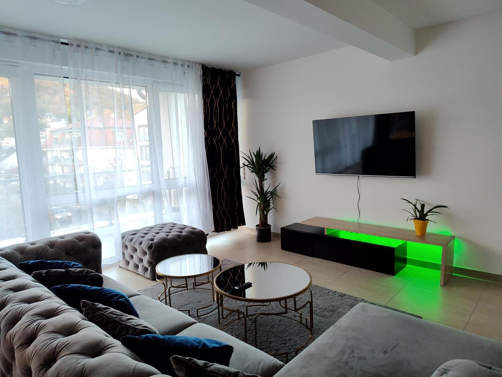 Hotel Valley Of Business Frankfurt-Airport - Black Label Penthouse Hofheim am Taunus Exterior foto